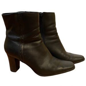 Square Toe Heeled Ankle Leather Boots Black Size 5 a.n.a